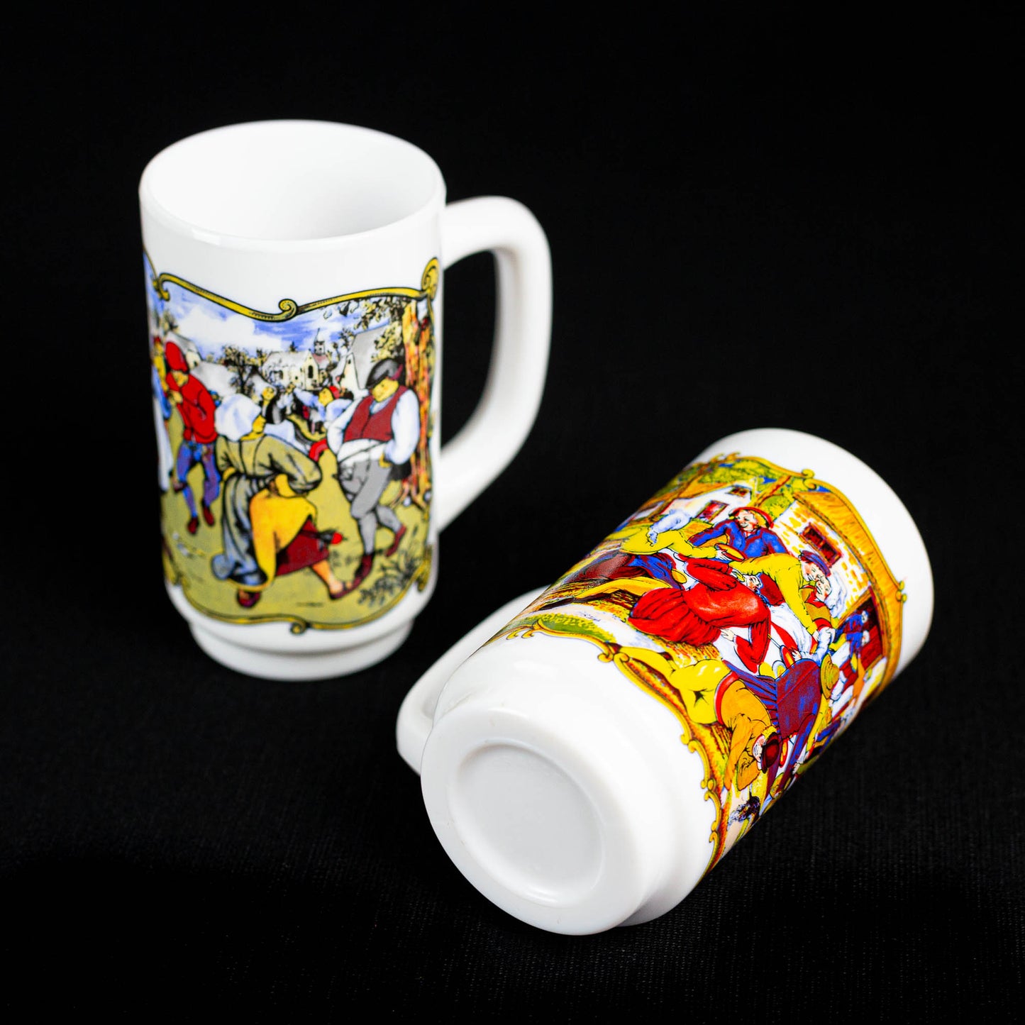 2 mugs festifs