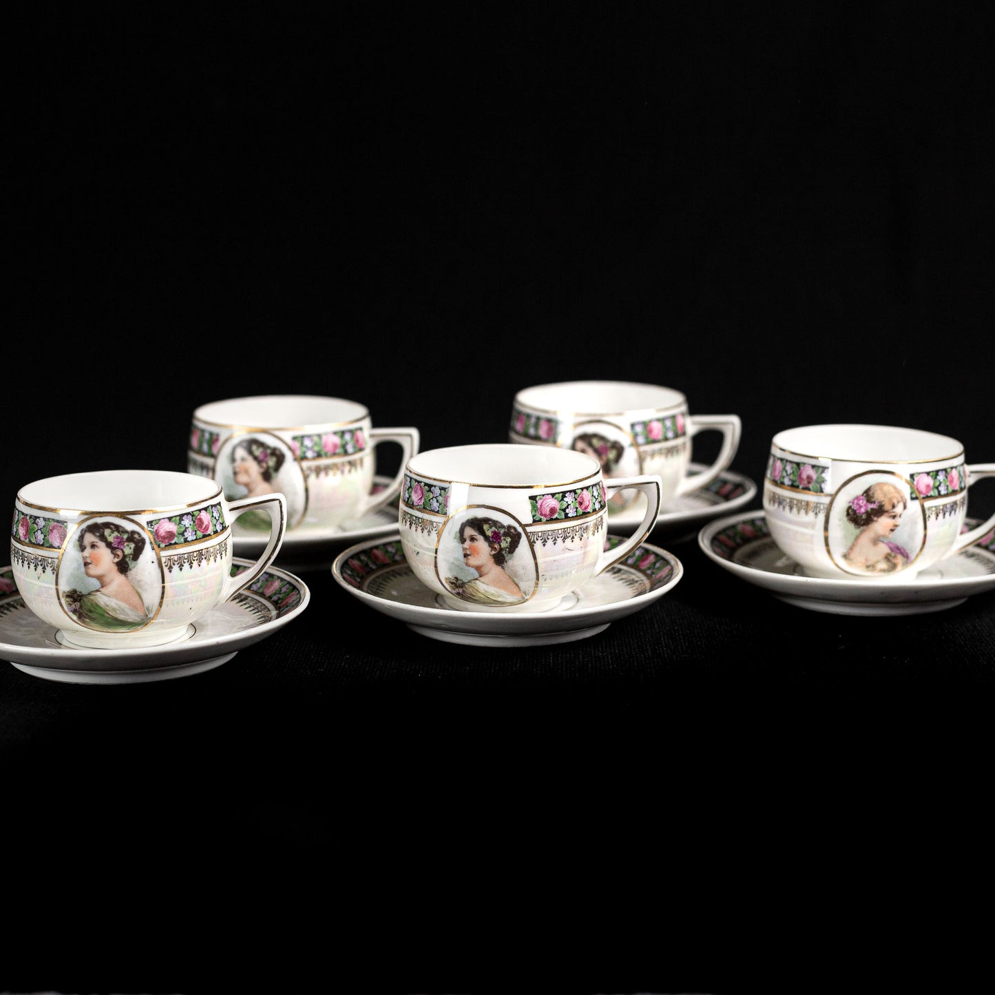 5 tasses aux dames