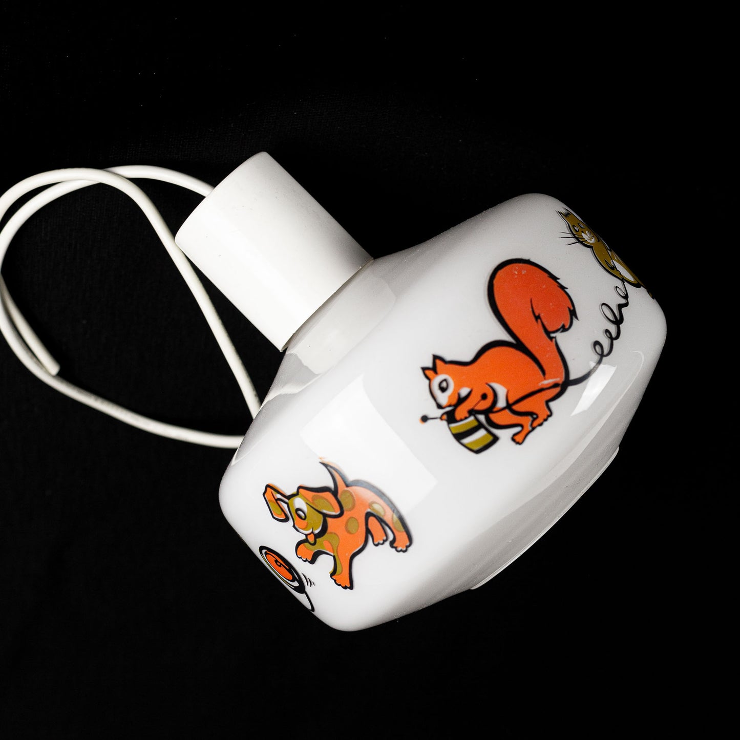 Suspension aux animaux