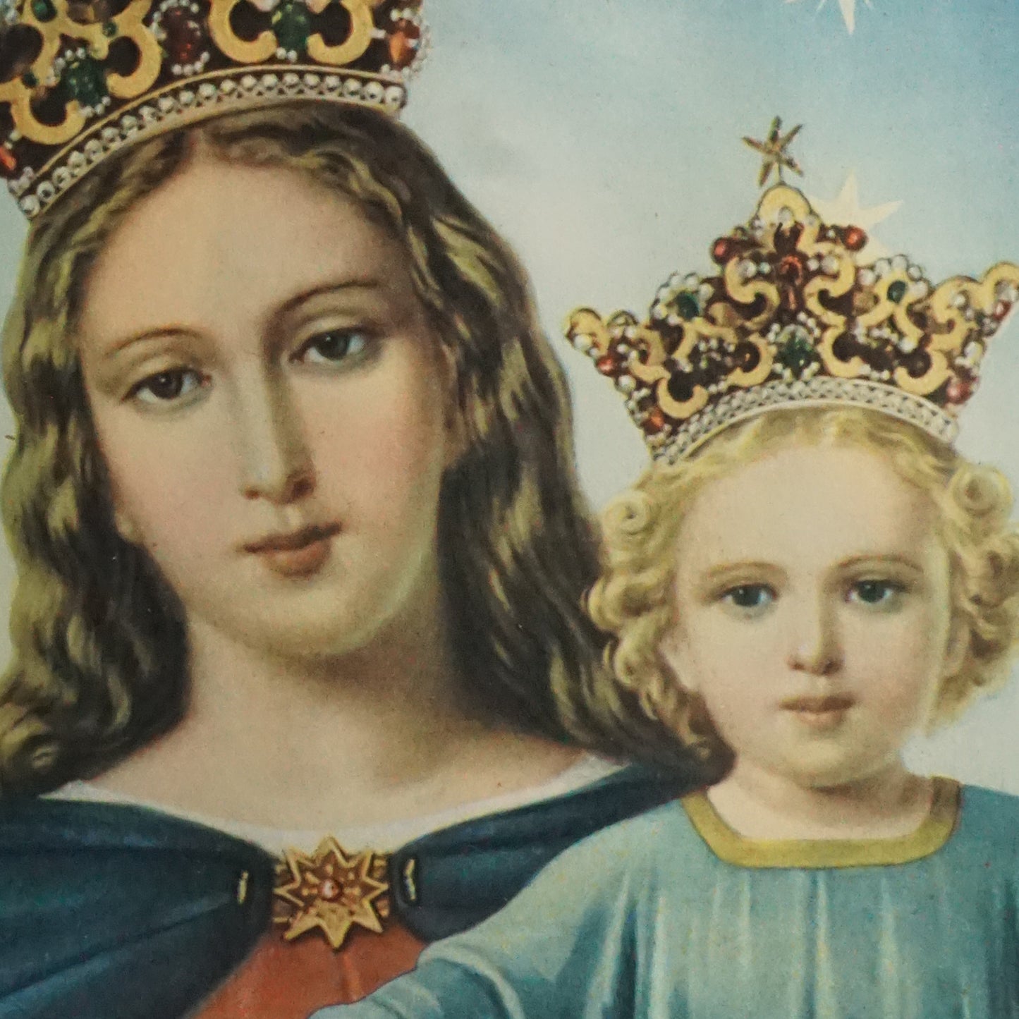 Vierge étoilée