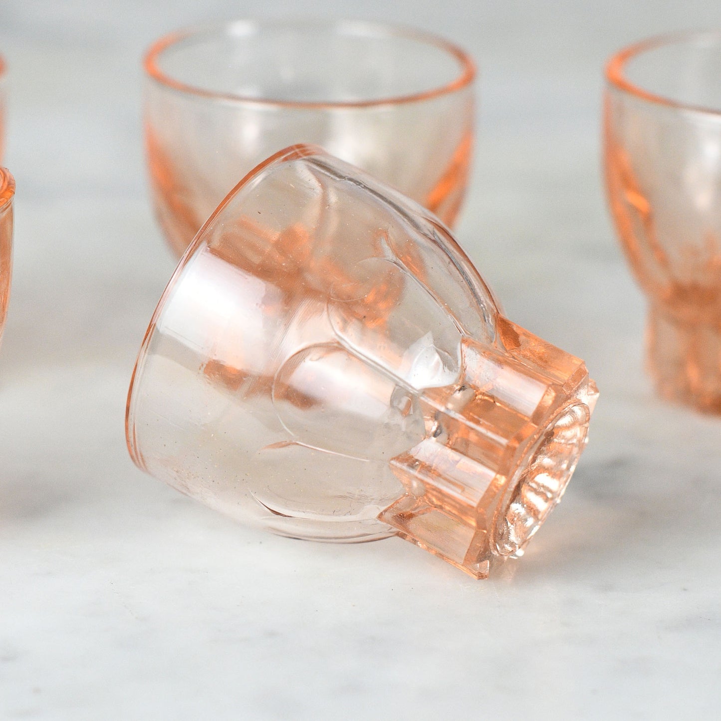 Verres à Schnaps roses