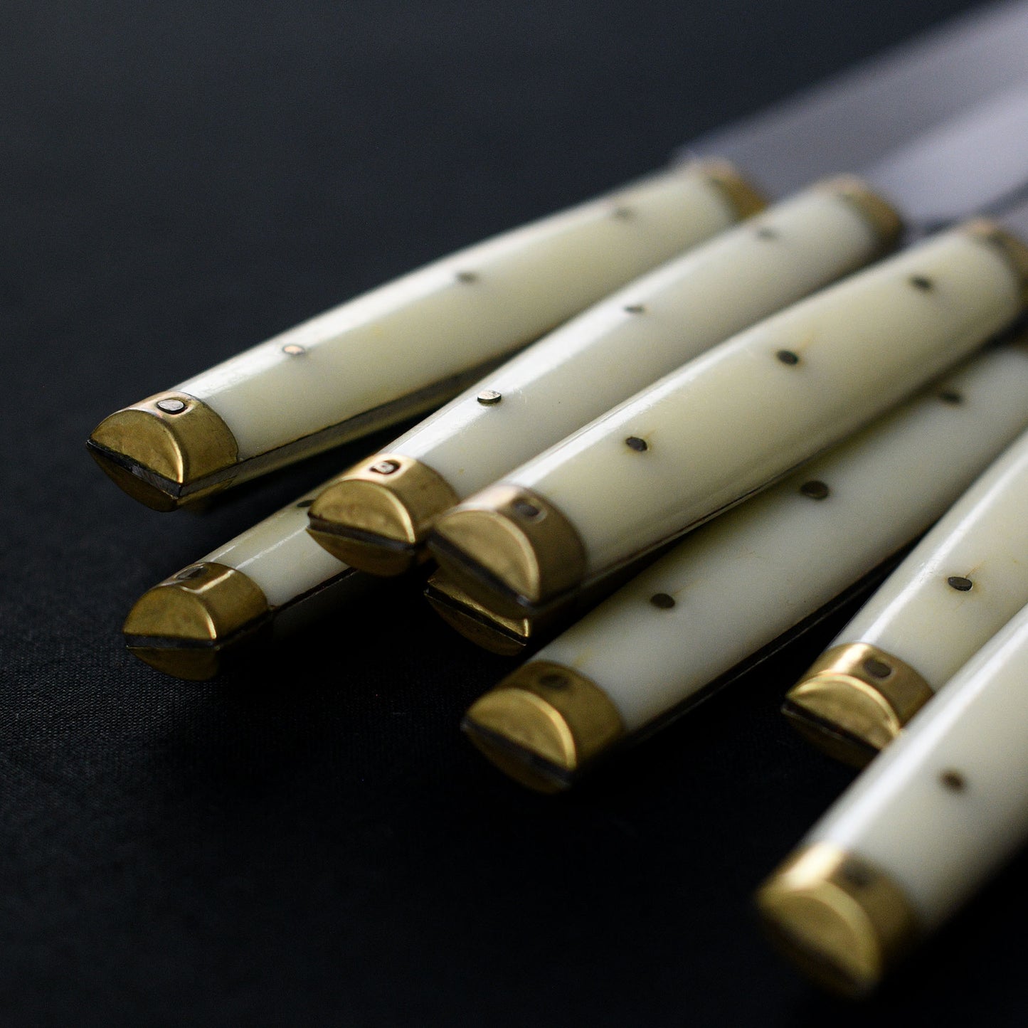pearly knives