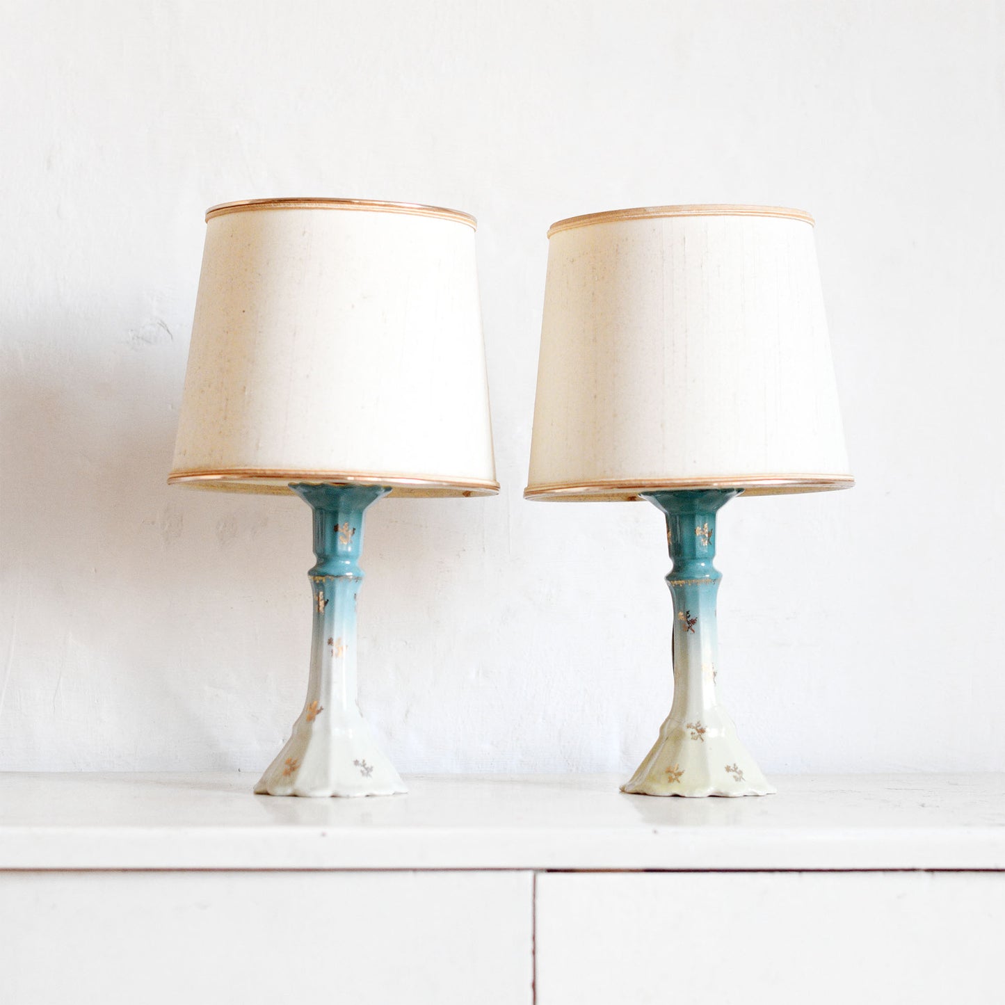2 lampes de chevet