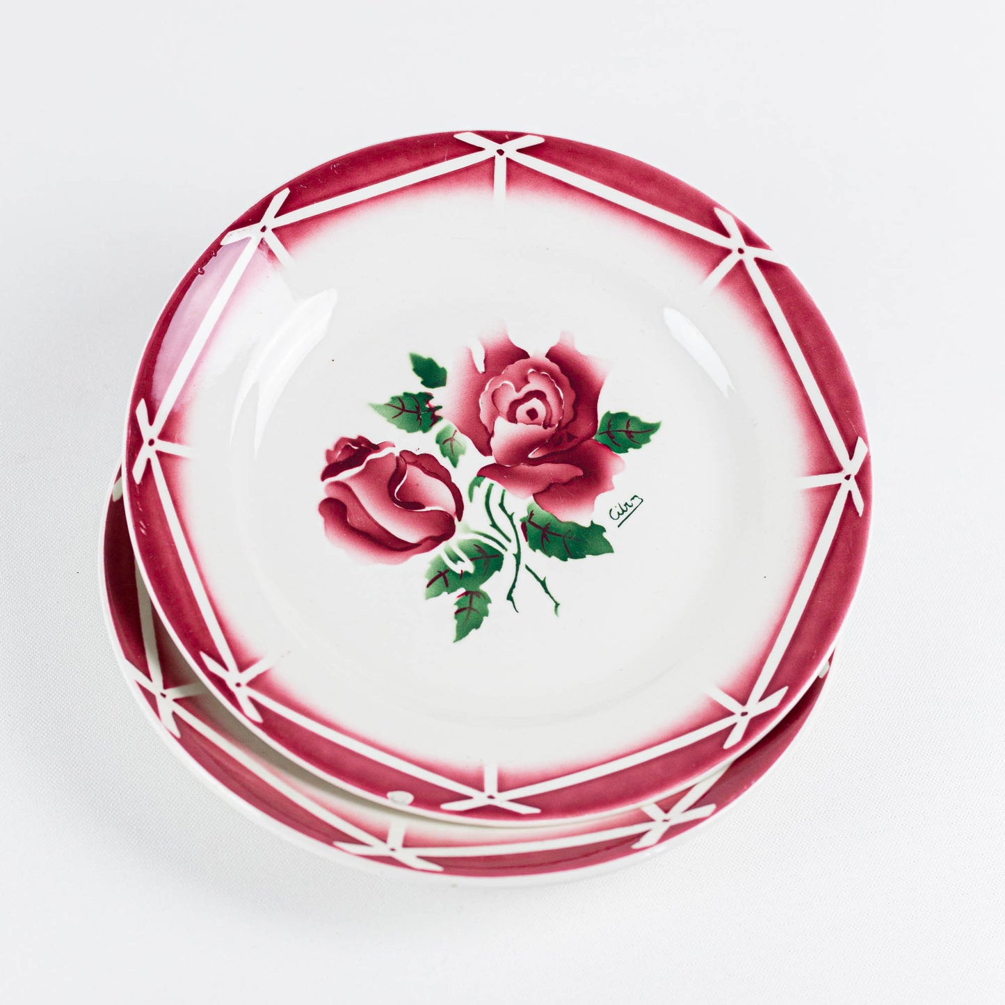 3 assiettes aux roses