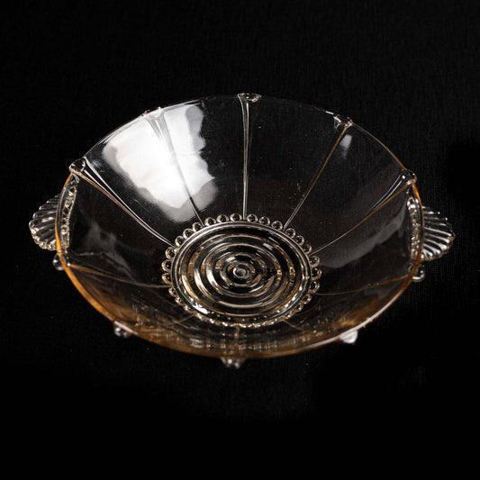 Plat en verre rose